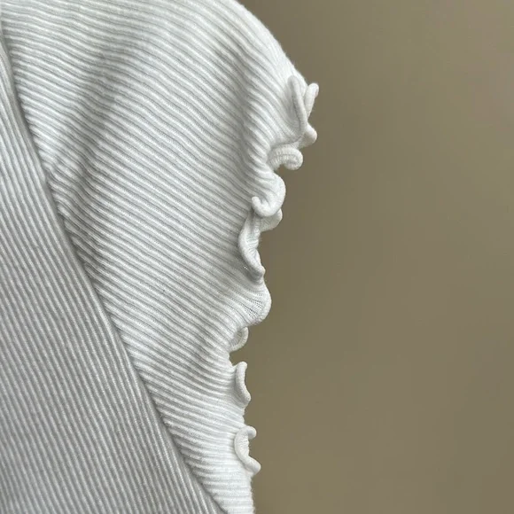 White Ribbed Women's Cropped Tee with Lettuce Hem - Picture 5 of 7